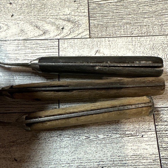 Antique Flatware (Set‎ of 3) 2 Forks & 1 Knife Wood & Metal Handle *See Photos* - Picture 6 of 7